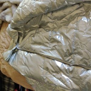 Roamans 22/24 silver coat